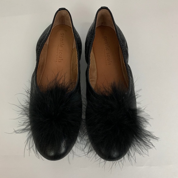 gentle souls Shoes - Gentle Souls Portia Pompom Ballet Flats 10 M NWOB